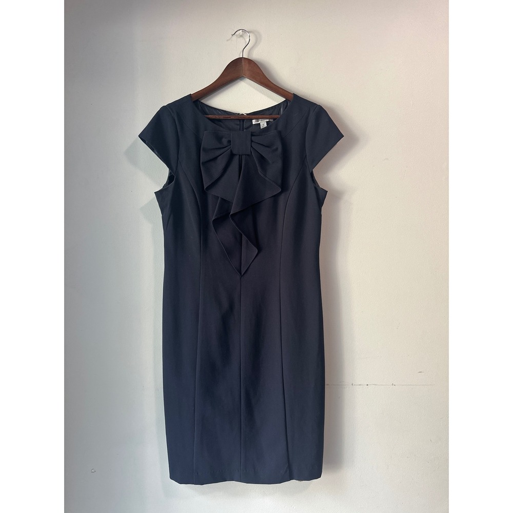 Sandra Darren Black Bow Ruffle Sheath Dress Size 12 Cap Sleeve LBD Cocktail